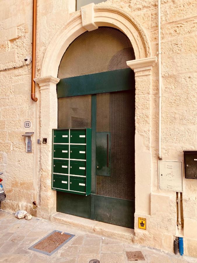 Casa Nathalie - Au Coeur Du Baroque Apartment Lecce Exterior foto